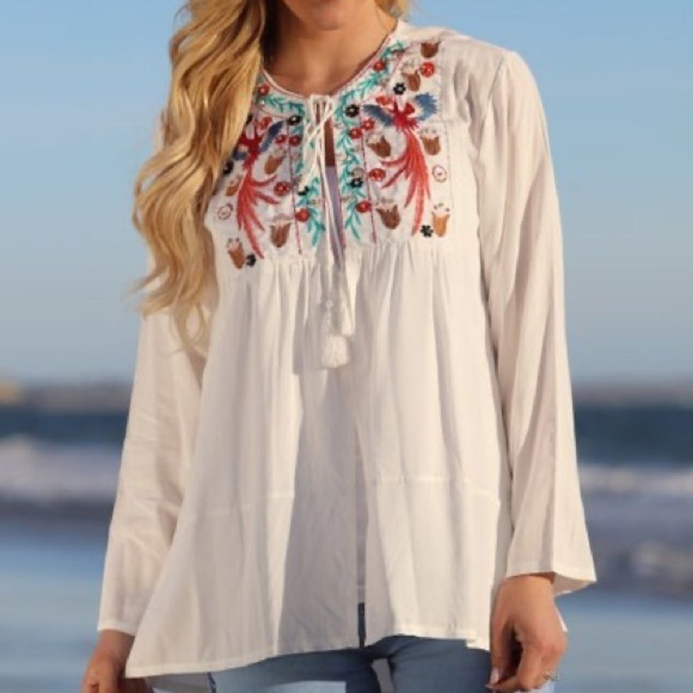 White Embroidered Tassel-Tie Open Front Top M‎ - Picture 3 of 14
